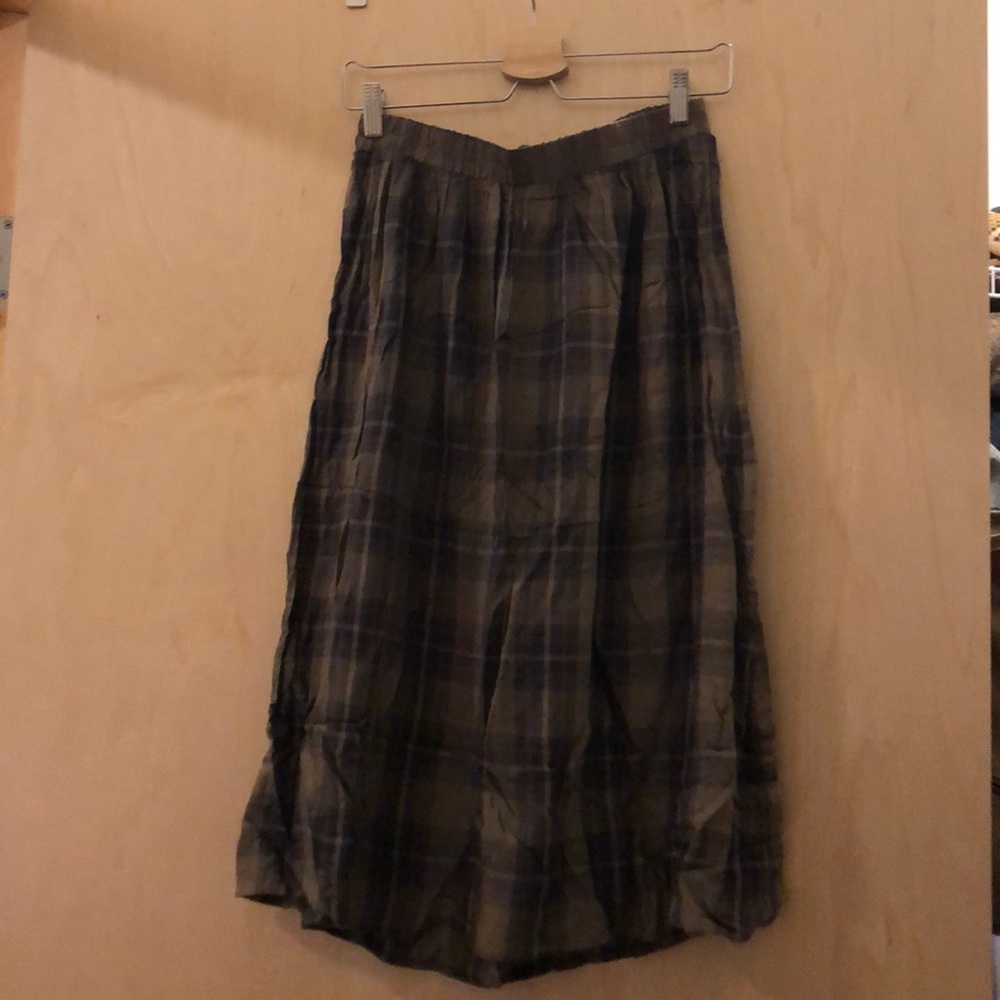 Plaid skirt